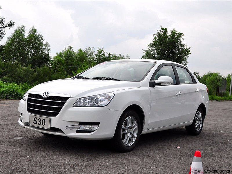 Dongfeng S30: 1 фото